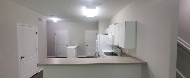1573 Biscayne Bay Dr in Jacksonville, FL - Building Photo - Building Photo