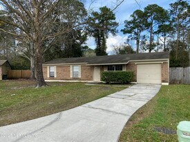 1643 Rhonda Dr in Middleburg, FL - Building Photo
