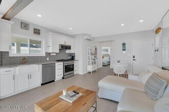 903 Ocean Ave N in Belmar, NJ - Foto de edificio - Building Photo