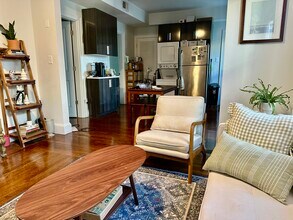 27 Marney St in Cambridge, MA - Foto de edificio - Building Photo