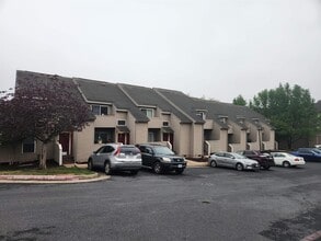 1394 Bradley Dr in Harrisonburg, VA - Building Photo - Building Photo