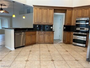 385 Ashbury Way in Naples, FL - Building Photo - Building Photo