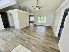1514 Sunset Village Blvd in Clermont, FL - Building Photo - Building Photo