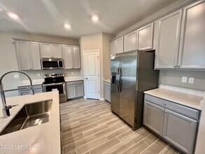 403 Boracay Cir in Saint Johns, FL - Building Photo - Building Photo