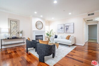 616 S Wilton Pl in Los Angeles, CA - Building Photo - Building Photo