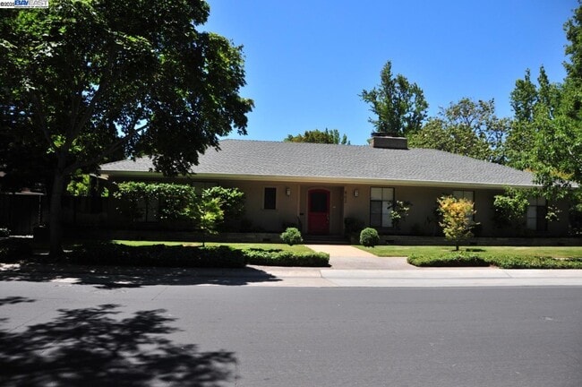 property at 802 Center Dr