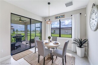 20024 Hartford Blvd in Estero, FL - Building Photo - Building Photo