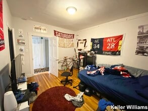 61 Hillside St, Unit 3 in Boston, MA - Building Photo - Building Photo