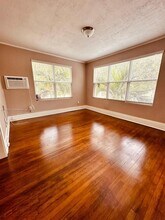 344 Mendoza Ave in Miami, FL - Building Photo - Building Photo