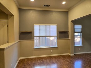 358 Sunshine Way in Turlock, CA - Building Photo - Building Photo