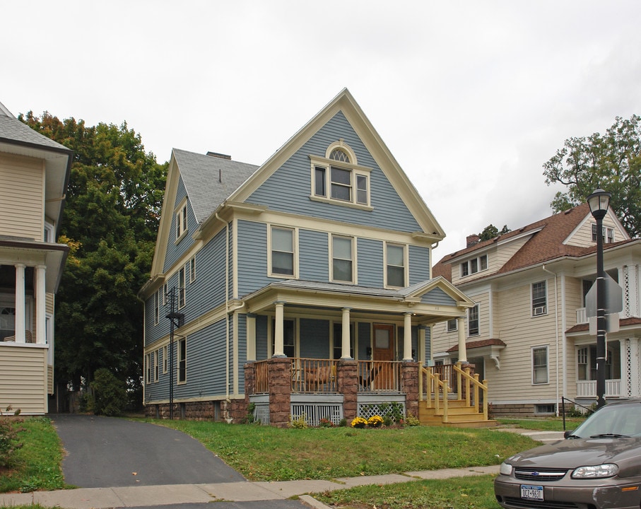 115 Laburnam Cres in Rochester, NY - Building Photo