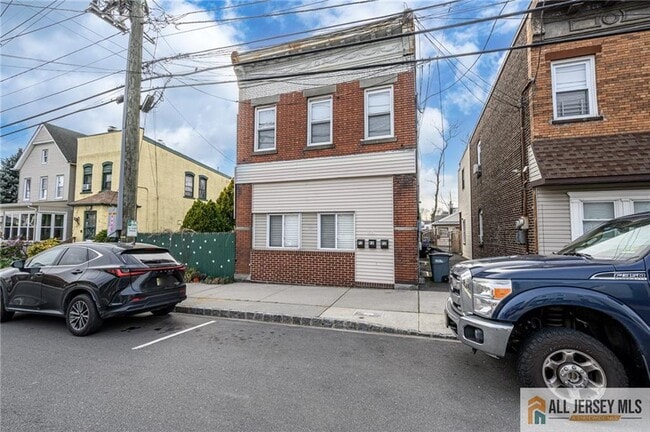 property at 305 Pershing Ave