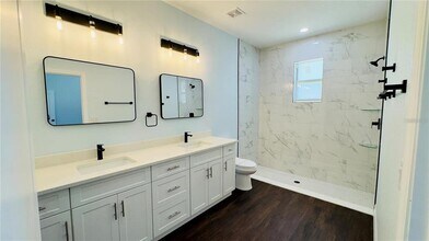 14108 Chesswood Ln in Port Charlotte, FL - Building Photo - Building Photo