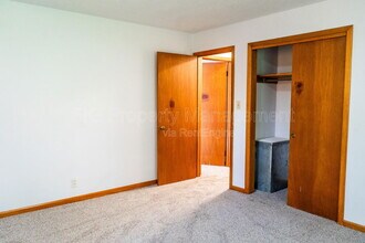 4225 Buffat Mill Rd in Knoxville, TN - Building Photo - Building Photo