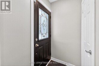 362 Rosedale Dr in Whitby, ON - Building Photo - Building Photo