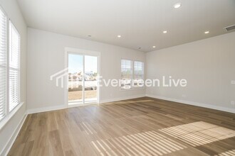 127 Bloomsbury St in Goose Creek, SC - Building Photo - Building Photo