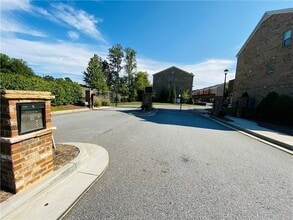 1749 Samantha Bend in Chamblee, GA - Building Photo - Building Photo