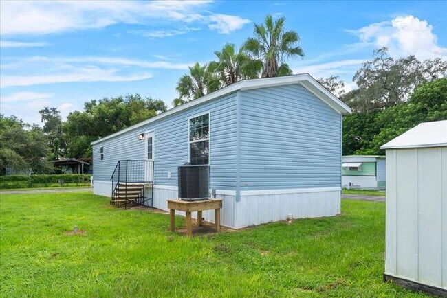 5532 Our Ln in Zephyrhills, FL - Building Photo - Building Photo