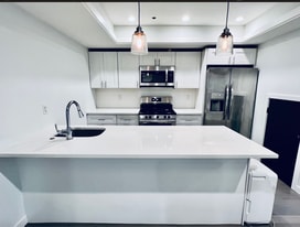 1446 N Franklin St, Unit 1