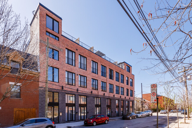 1900 Augustin-Cantin Rue in Montréal, QC - Building Photo - Building Photo