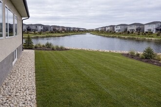 62 Ken Wong Bay in Winnipeg, MB - Building Photo - Building Photo