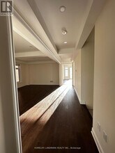 36 Upbound Ct in East Gwillimbury, ON - Building Photo - Building Photo