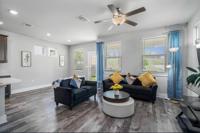 7604 Grand Linden Wy in Austin, TX - Building Photo - Building Photo