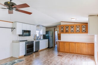 1485 Cornersville Hwy in Lewisburg, TN - Building Photo - Building Photo