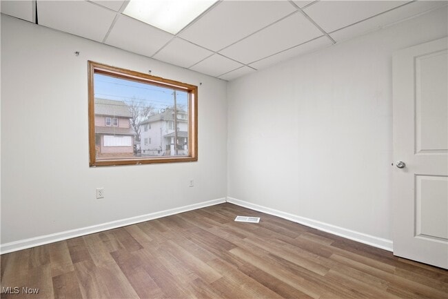 property at 1063 W 21st St