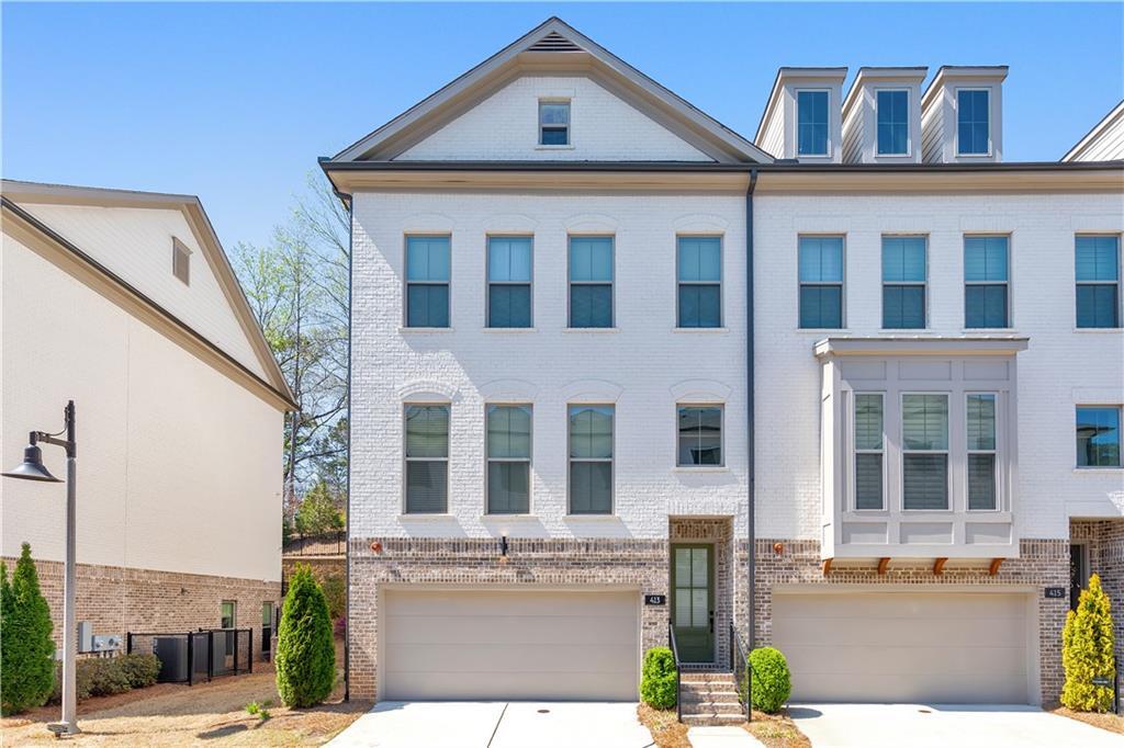 413 Bishop Ln in Woodstock, GA - Building Photo