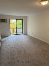 71 Montvale Ave in Stoneham, MA - Building Photo - Building Photo