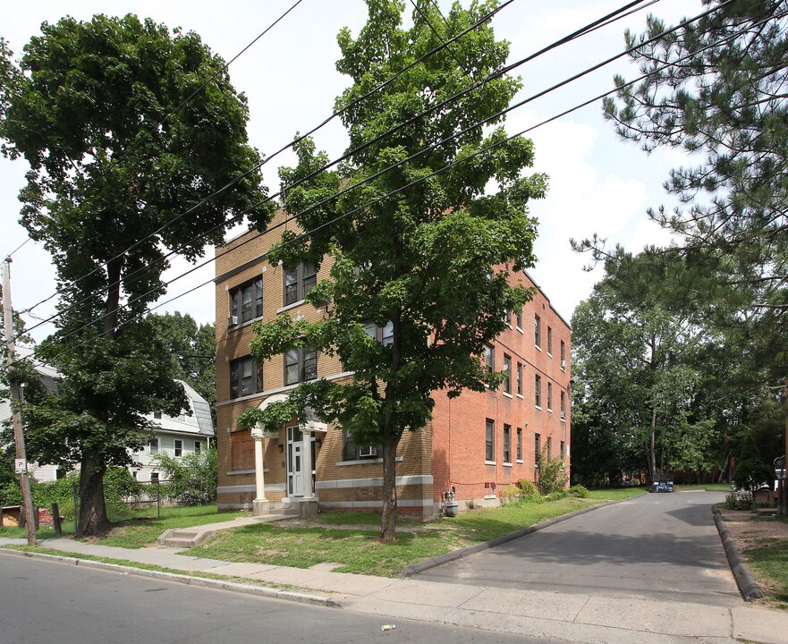 598-600 Garden St in Hartford, CT - Building Photo