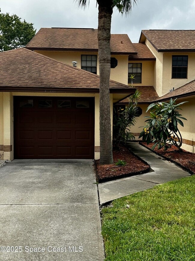property at 2710 Park Pl Blvd