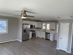 720 Barberry Dr in Brick, NJ - Building Photo - Building Photo