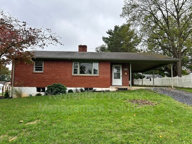 2212 3rd St in Staunton, VA - Building Photo - Building Photo