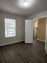 18016 Honey Locust Ln in Elgin, TX - Building Photo - Building Photo