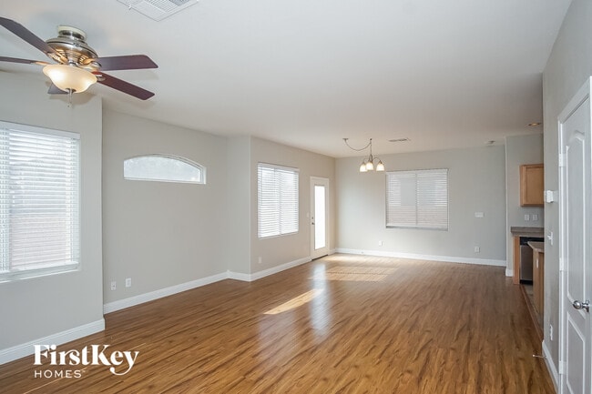 667 Baffin Island Rd in Henderson, NV - Building Photo - Building Photo