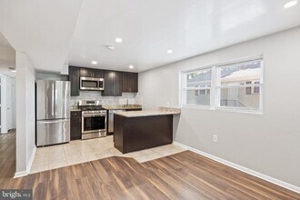 1606 Opus Ave in Capitol Heights, MD - Building Photo - Building Photo