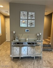 10512 Mann St in Las Vegas, NV - Building Photo - Building Photo