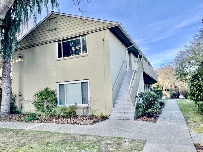 property at 4831 Terrace Dr NE