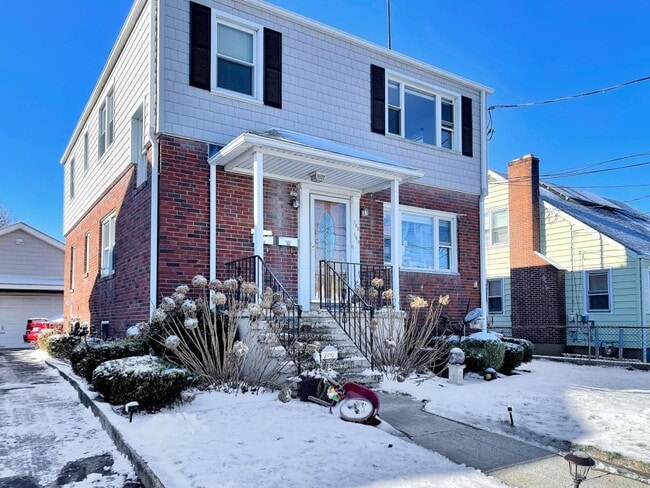 property at 155 King St