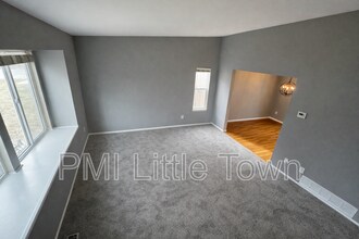 8975 S Coyote St in Littleton, CO - Building Photo - Building Photo