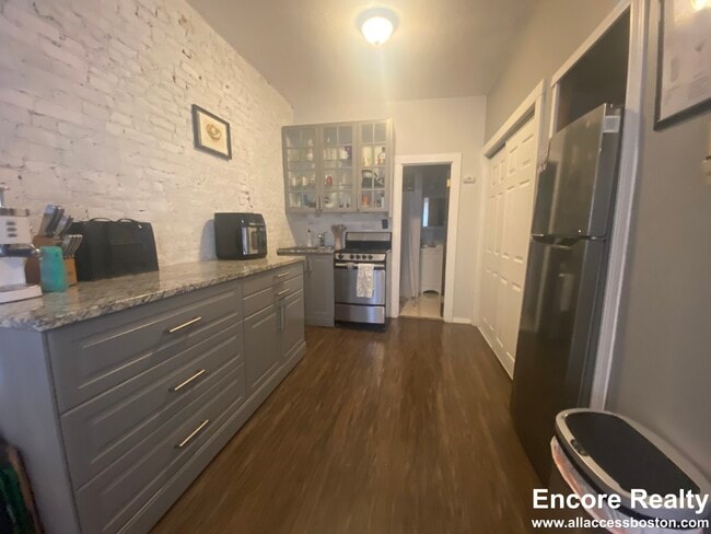 property at 40 Anderson St