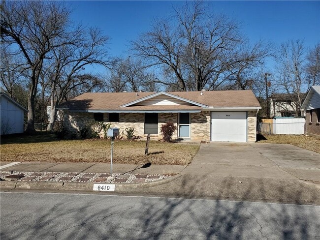 property at 8410 Briarwood Ln