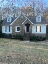 6257 Canterbury Rd in Pinson, AL - Building Photo