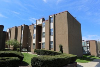 Eagle's Landing in Kent, OH - Foto de edificio - Building Photo