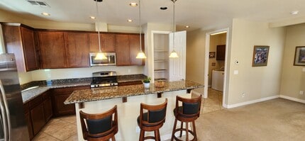 2490 W Pollo Cir in Flagstaff, AZ - Building Photo - Building Photo