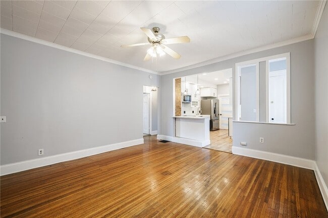 222 Gregory St in Rochester, NY - Foto de edificio - Building Photo