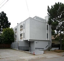 1936 Blake St in Berkeley, CA - Building Photo