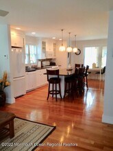 443 Euclid Ave in Manasquan, NJ - Foto de edificio - Building Photo